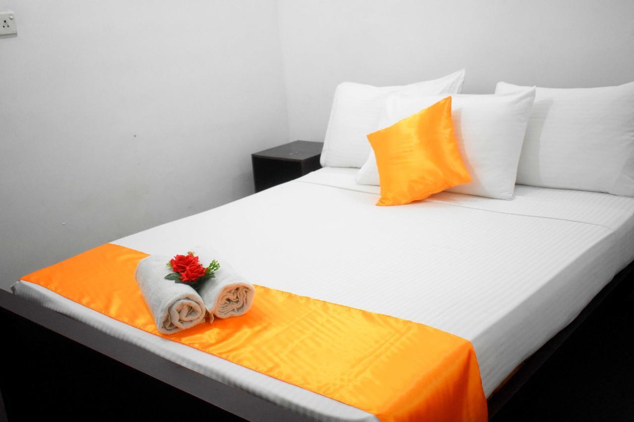 Molino Tourist Rest Anuradhapura Hotel Ngoại thất bức ảnh