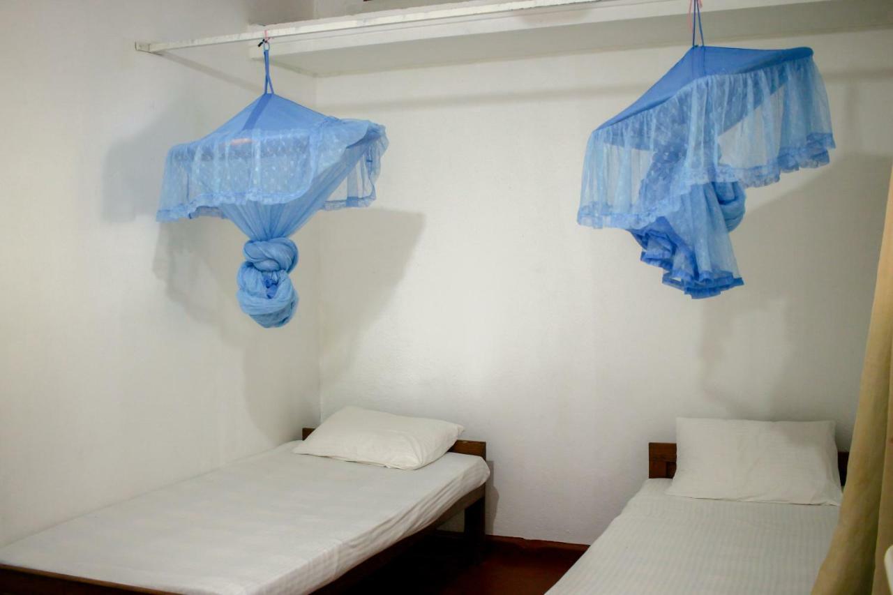 Molino Tourist Rest Anuradhapura Hotel Ngoại thất bức ảnh