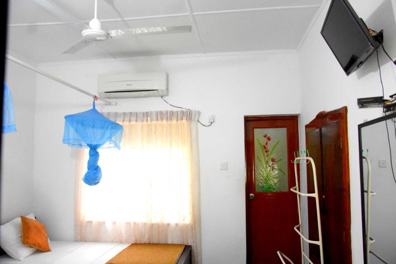 Molino Tourist Rest Anuradhapura Hotel Ngoại thất bức ảnh
