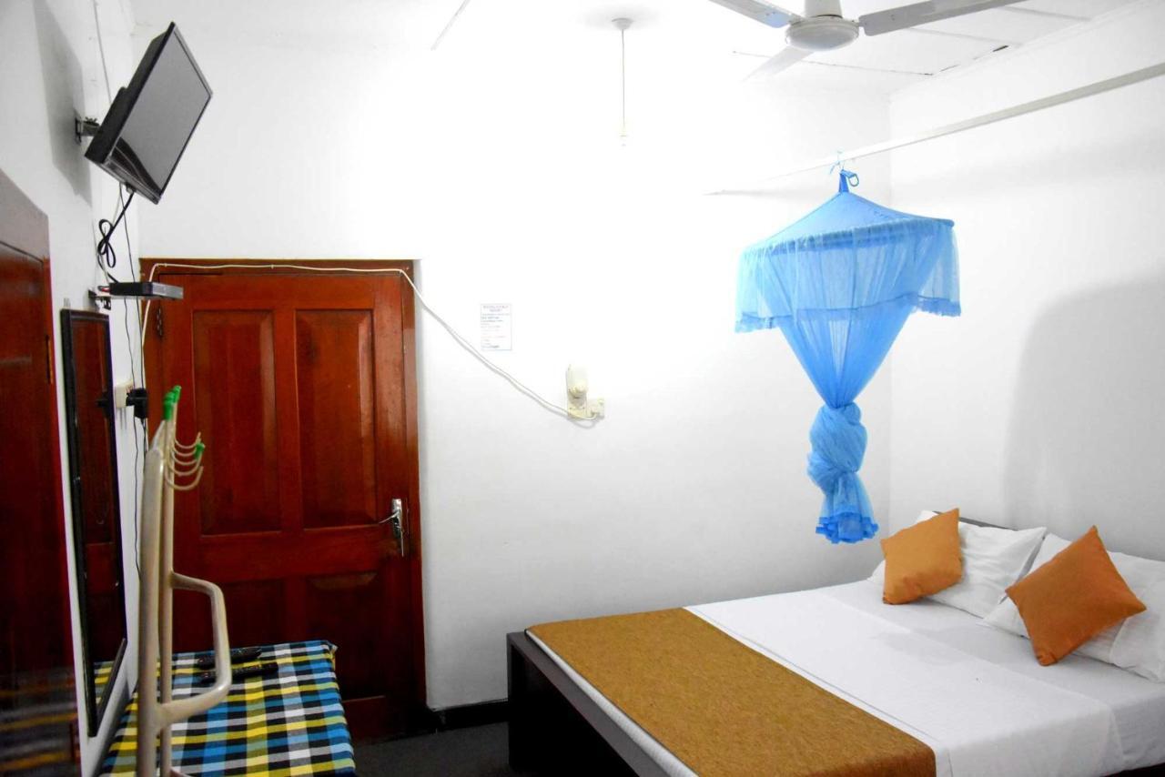 Molino Tourist Rest Anuradhapura Hotel Ngoại thất bức ảnh
